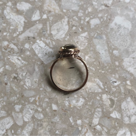 Vintage Oval Citrine Yellow Gold Ring - Picture 8 of 11